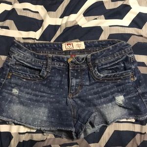 L.e.i lowrise shorts size 7